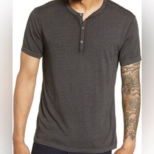 John Varvatos Henley Short Sleeve Shirt, Mens medium